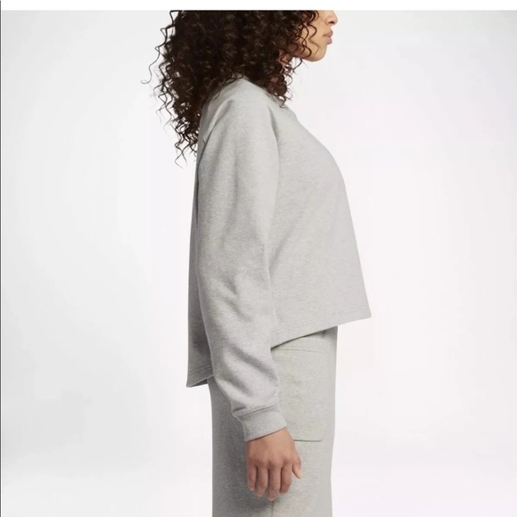 NikeLab Essentials Crew - Picture 5 of 5